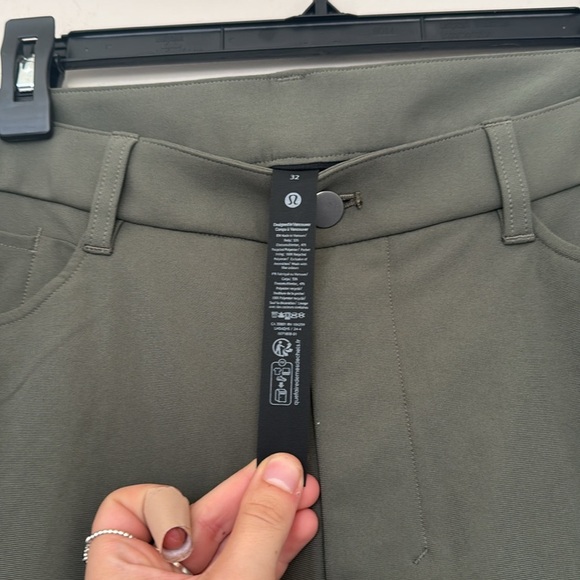 Like New Lululemon ABC Classic-Fit 5 Pocket Pant *Warpstreme in Grey Sage - 32 - Picture 6 of 7